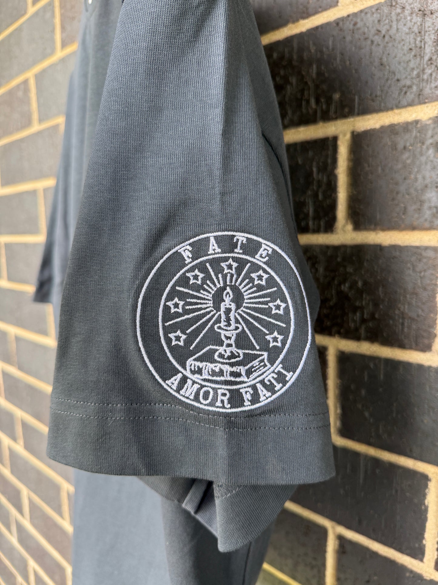 "Visions" T-Shirt